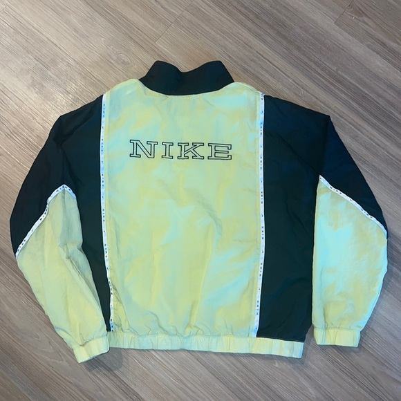 Nike ZIP-UP JACKET SIZE MEDIUM - Picture 6 of 7